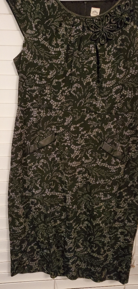 Thicker fabric dress